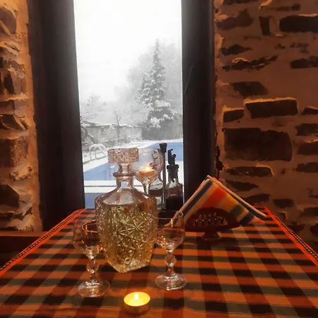 парк - макензен Otel Melnik (Blagoevgrad)