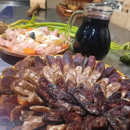 парк - макензен 3* Melnik (Blagoevgrad)