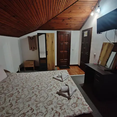 парк - макензен 3* Melnik (Blagoevgrad)