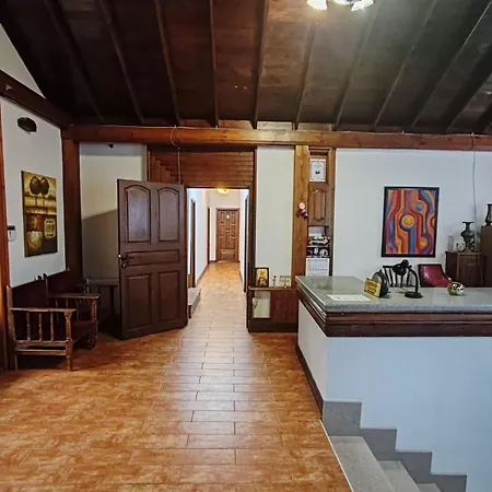 парк - макензен Melnik (Blagoevgrad)