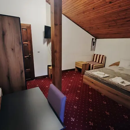 парк - макензен ホテル 3*