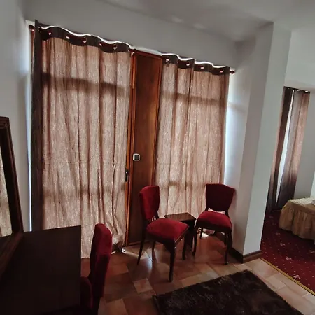 парк - макензен 3* メルニック