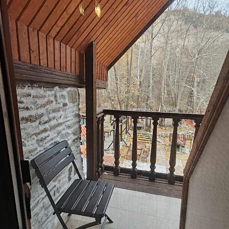 парк - макензен Otel Melnik (Blagoevgrad)