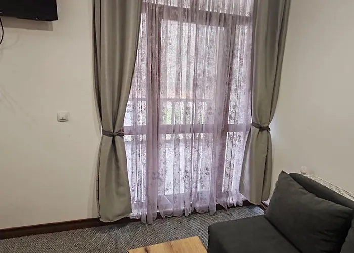 парк - макензен Hotel Melnik (Blagoevgrad)