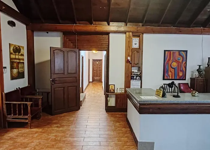 парк - макензен Melnik (Blagoevgrad)